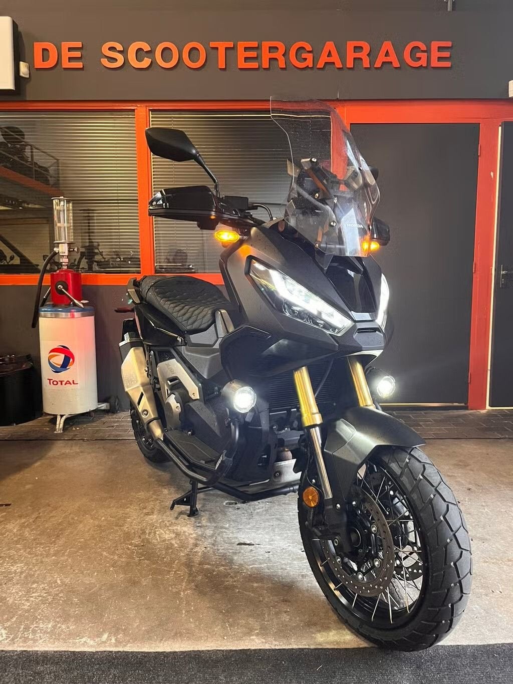 Honda X-ADV 750