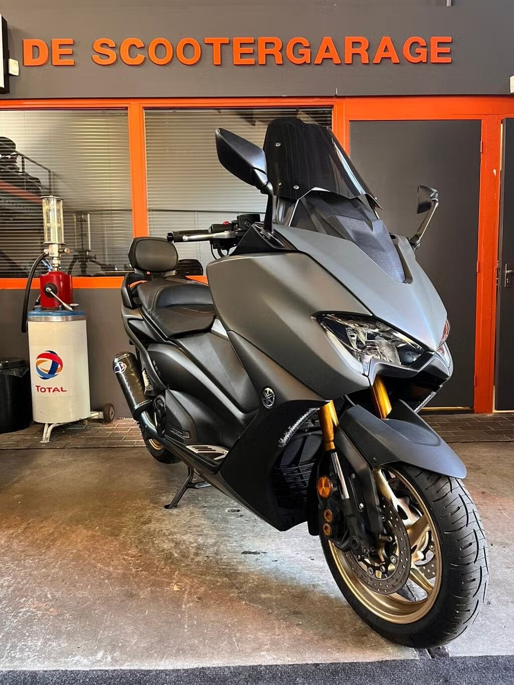 Yamaha TMAX 560 Tech MAX