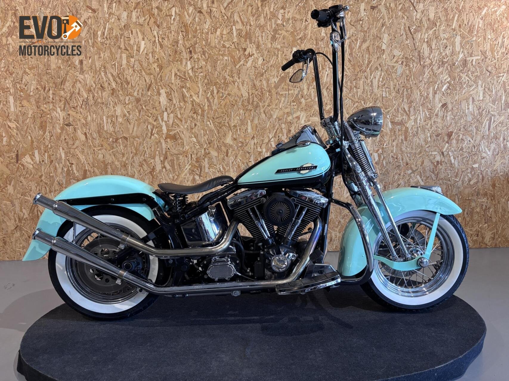 Harley-Davidson FLSTS Heritage Springer