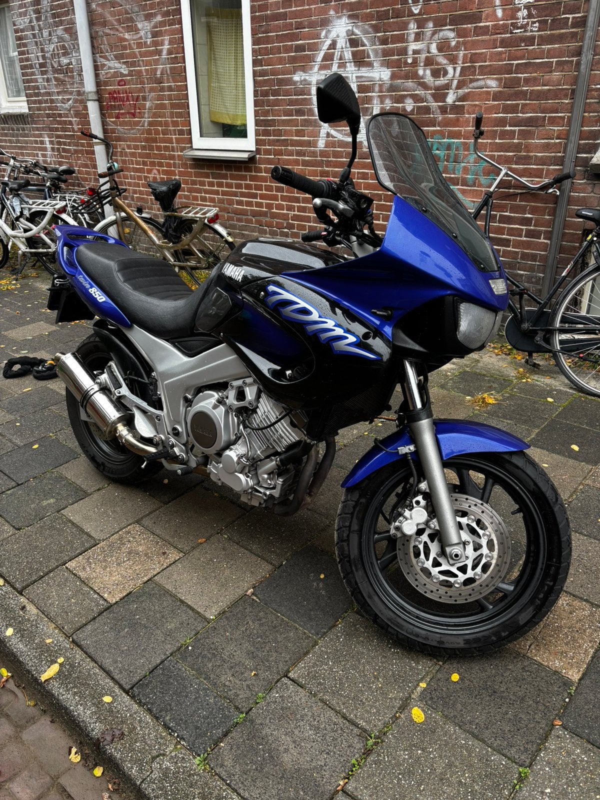 Yamaha TDM 850