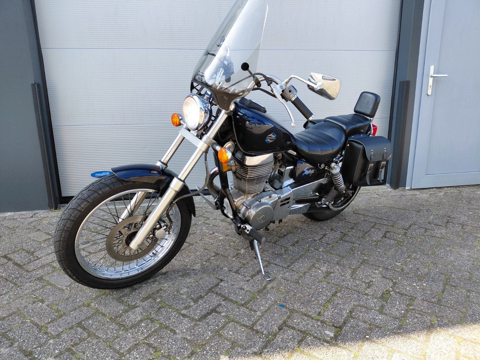 Suzuki LS 650 Savage