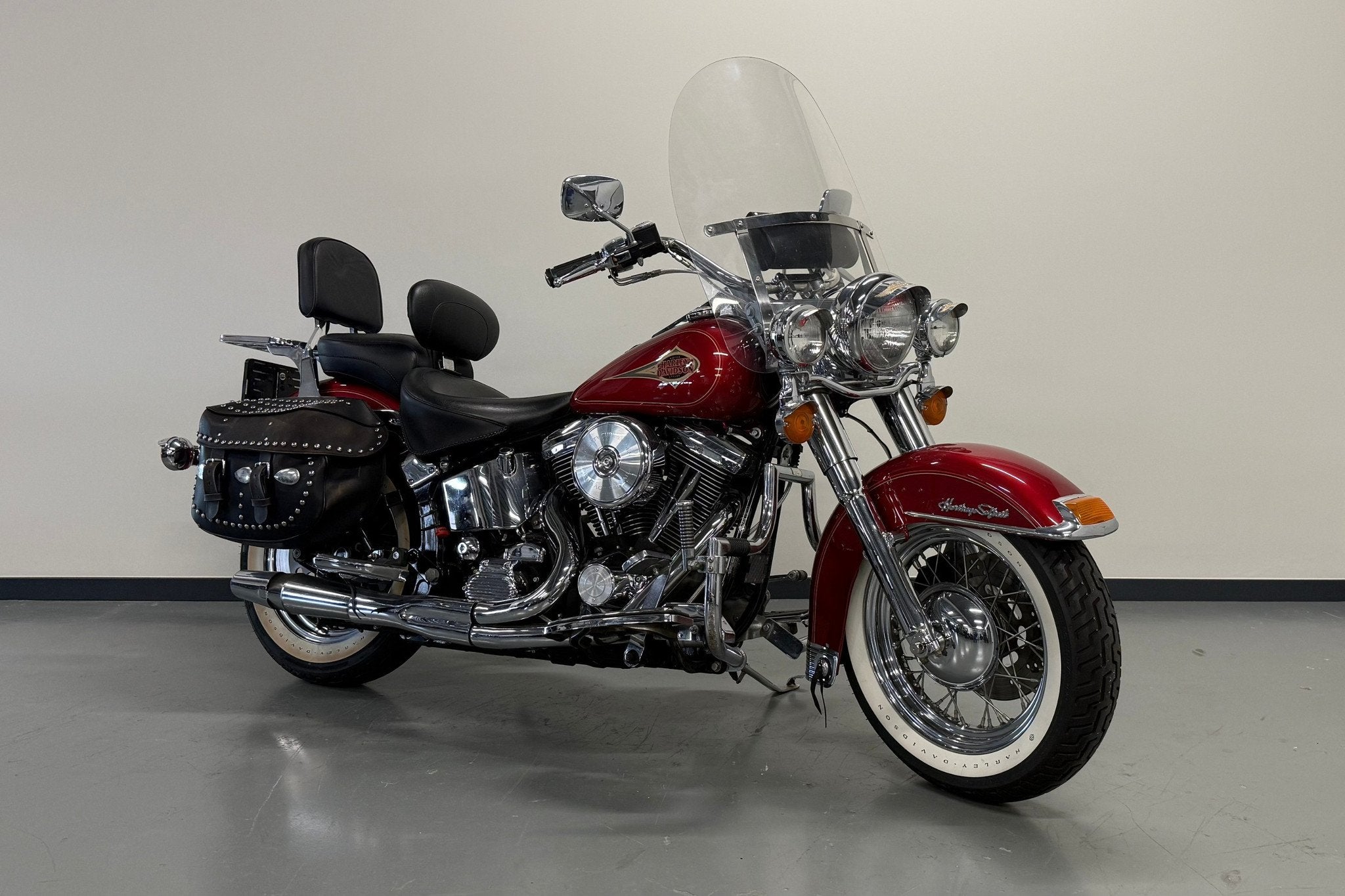 Harley-Davidson FLSTC Heritage Softail Classic