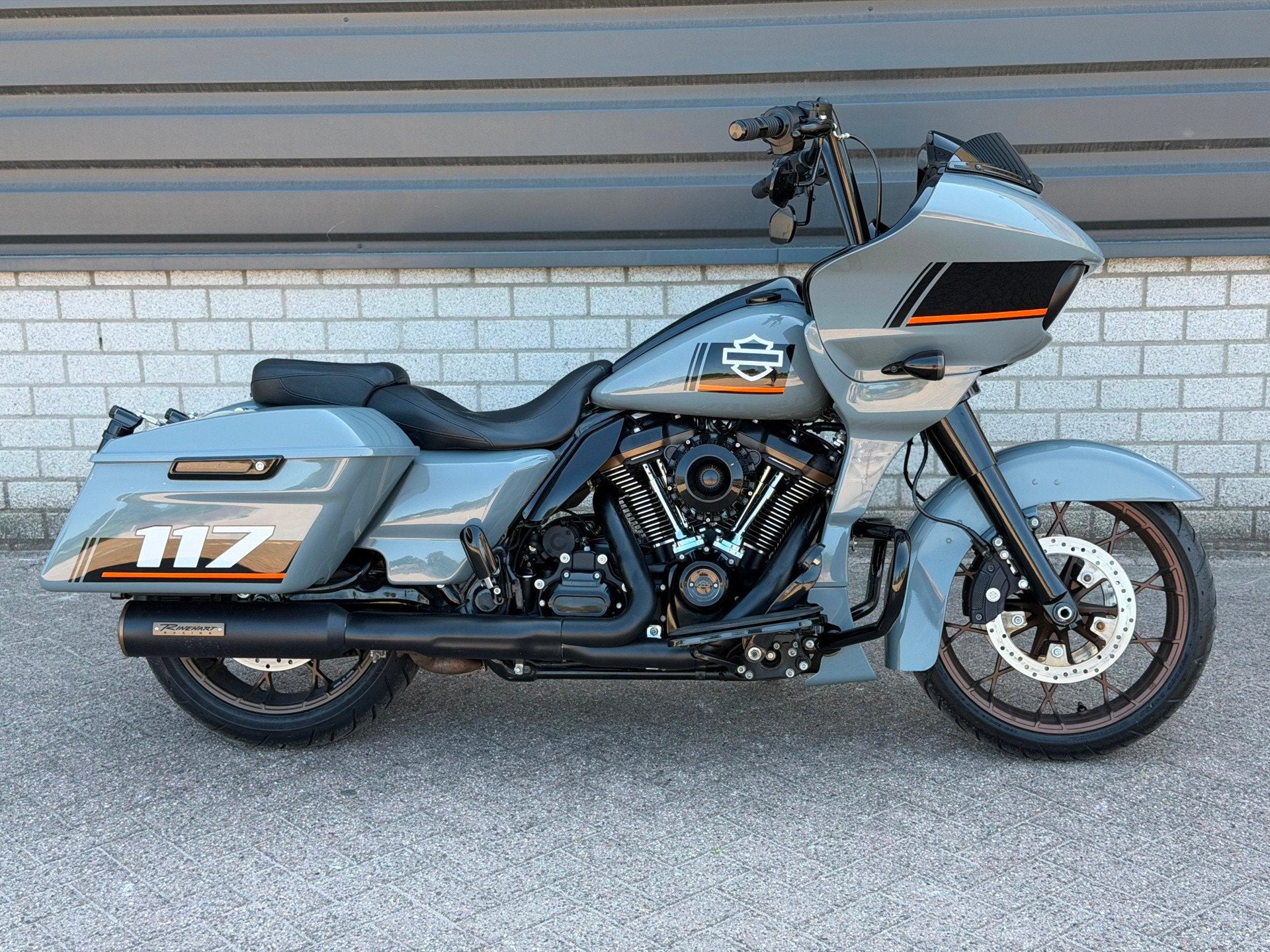 Harley-Davidson FLTRXST Road Glide ST