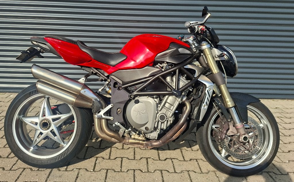 MV Agusta F4 750S Brutale