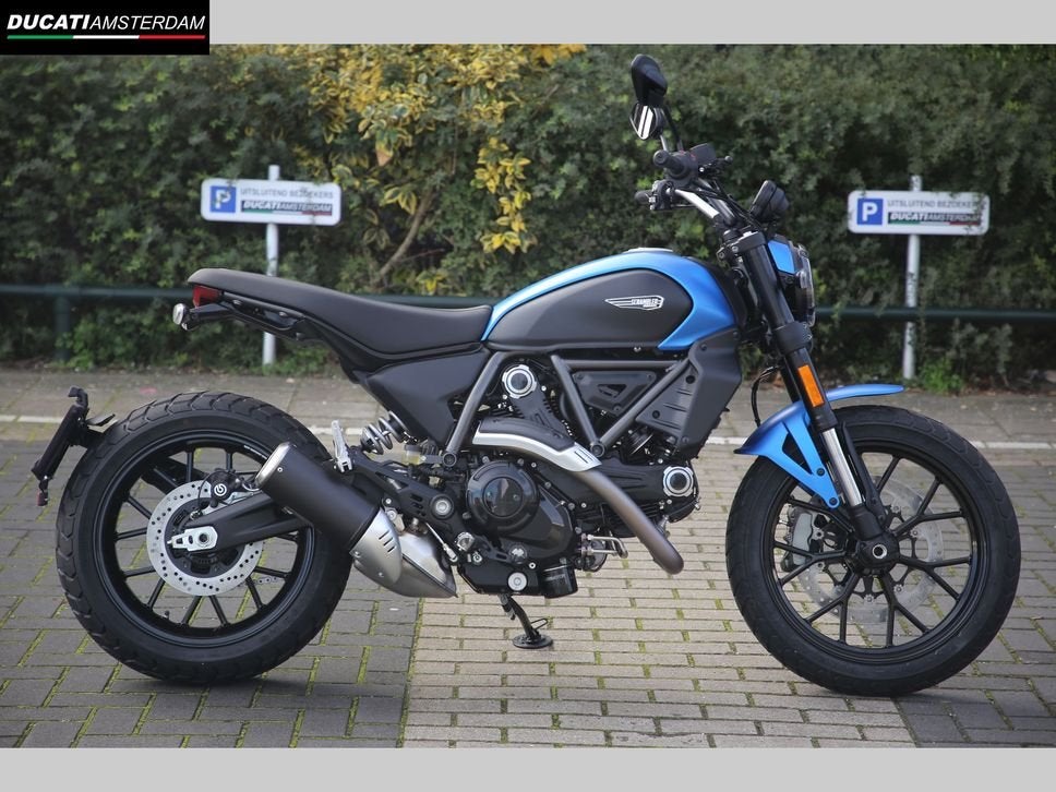 Ducati Scrambler Icon Dark