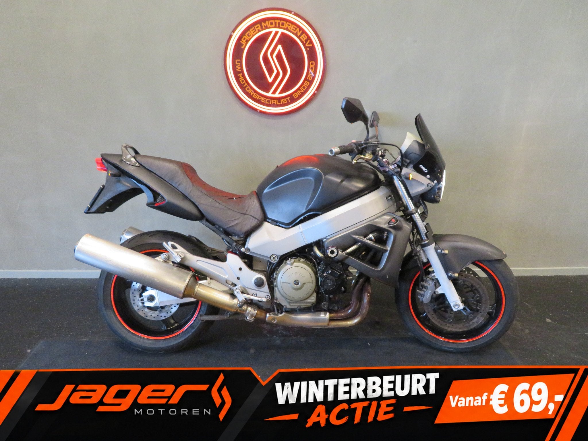 Honda CB1100SF X-11
