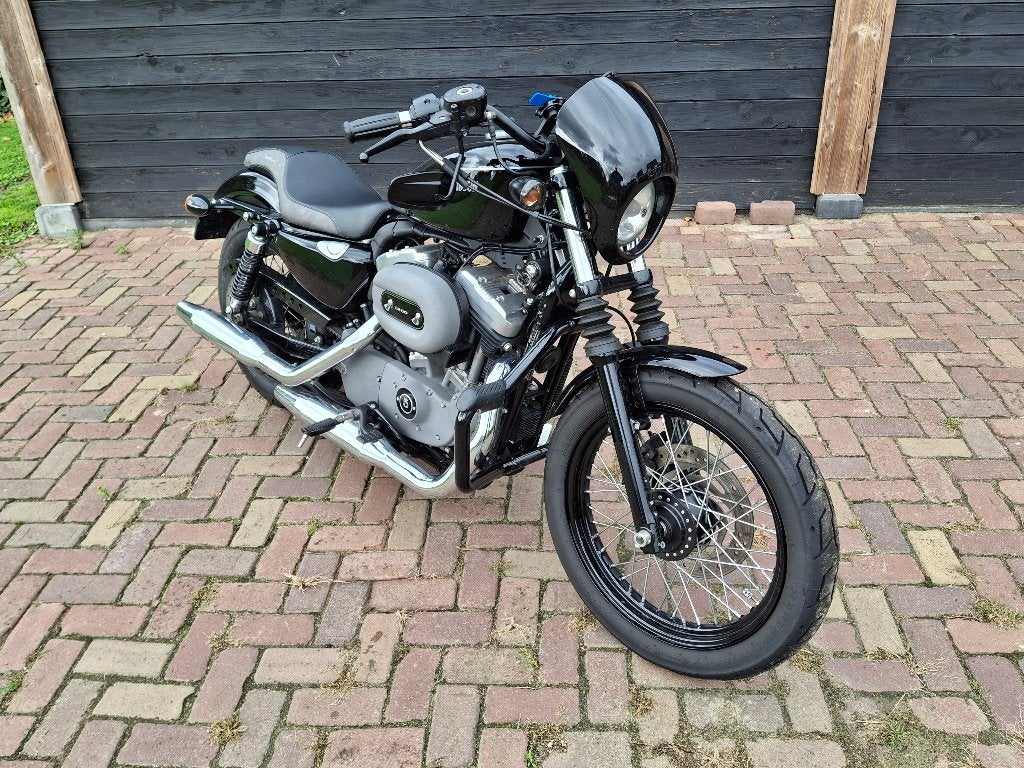 Harley-Davidson XL1200C Sportster 1200 Custom