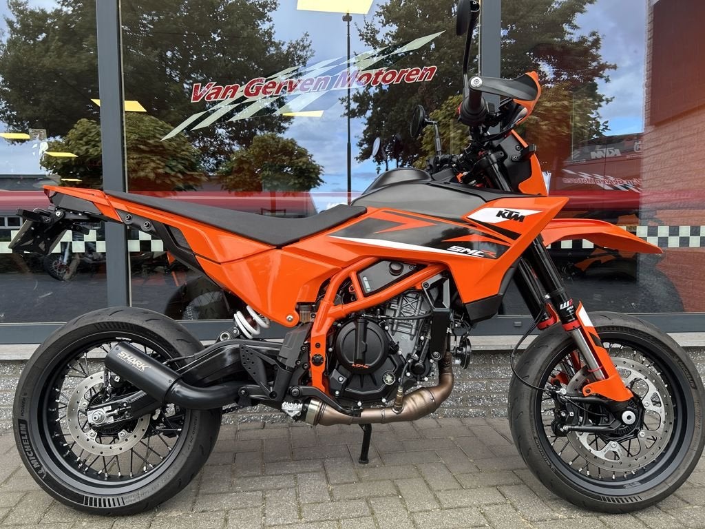 KTM 390 SMC R