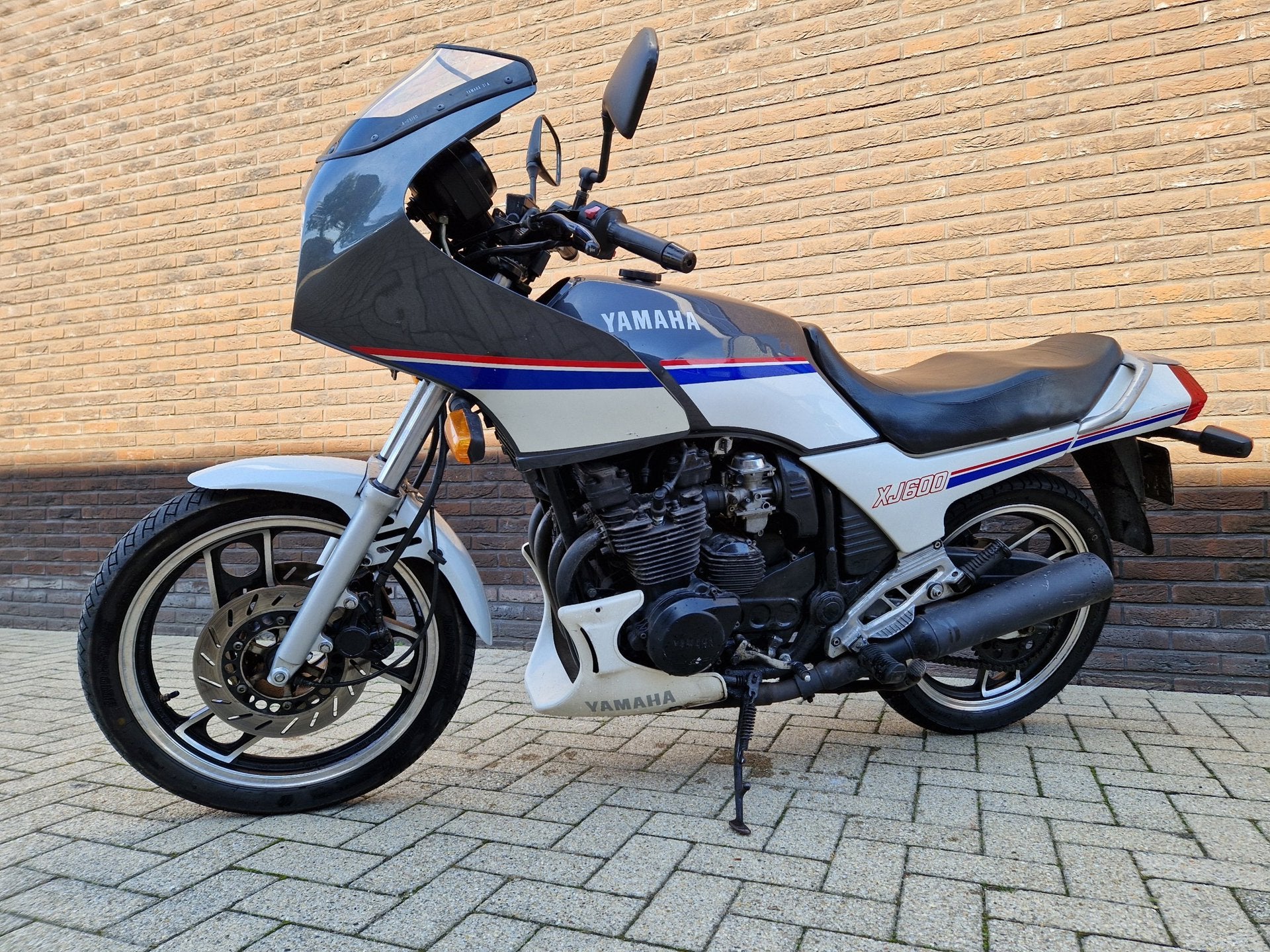 Yamaha XJ 600N