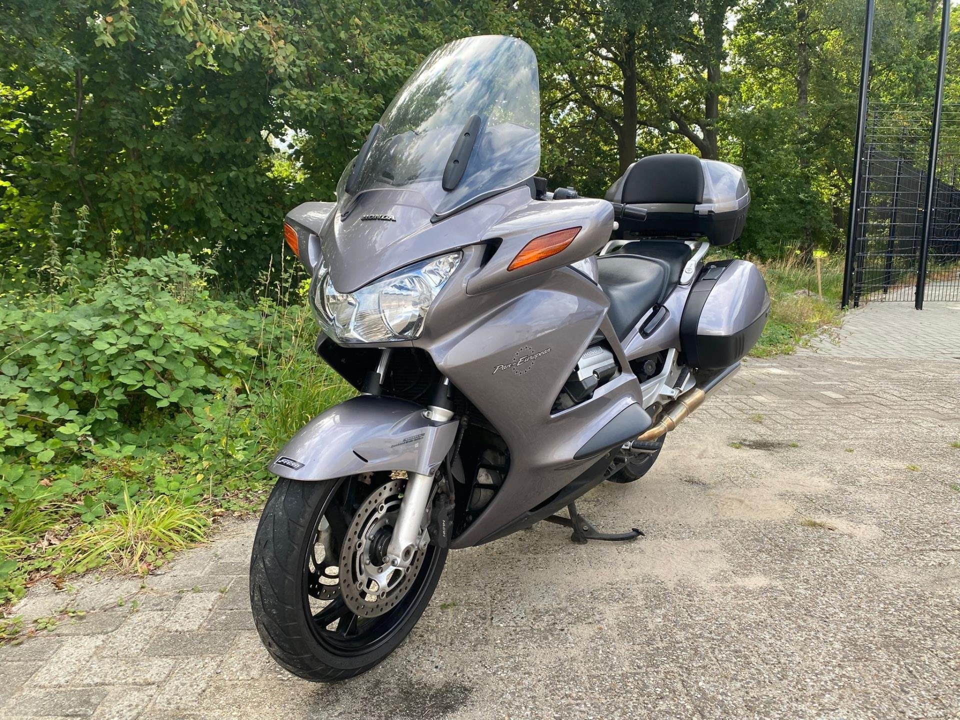 Honda ST 1300 Pan European