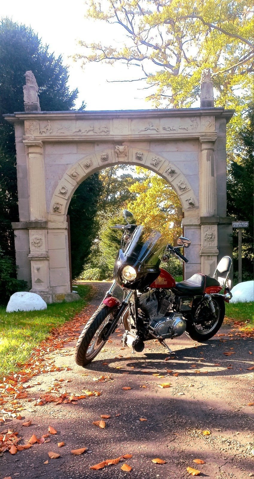 Harley-Davidson XL 883C Sportster Custom