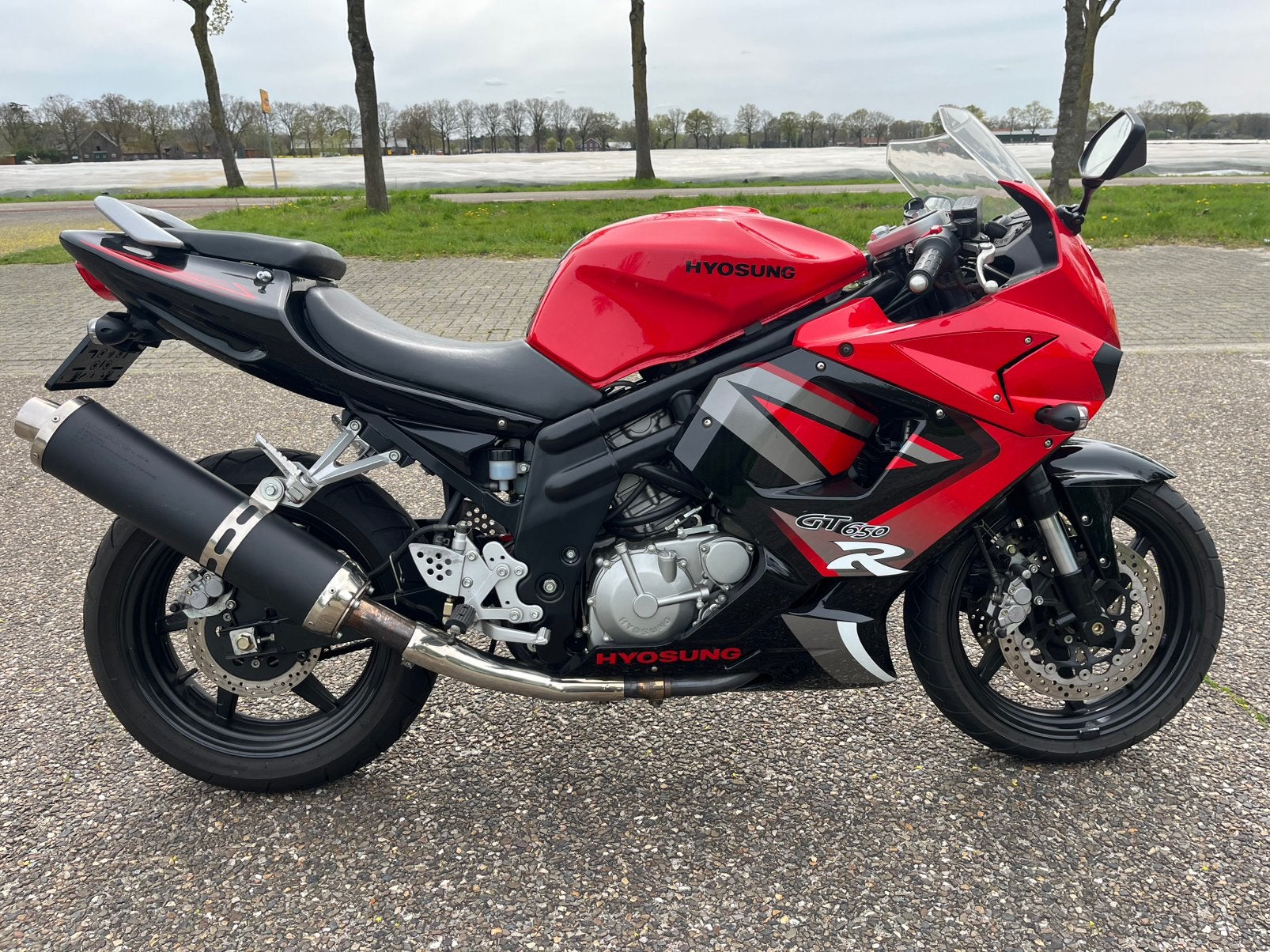 Hyosung GT 650R Water Decal