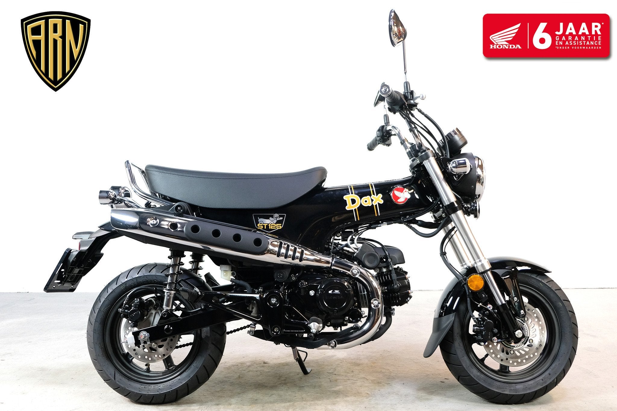Honda ST125 Dax