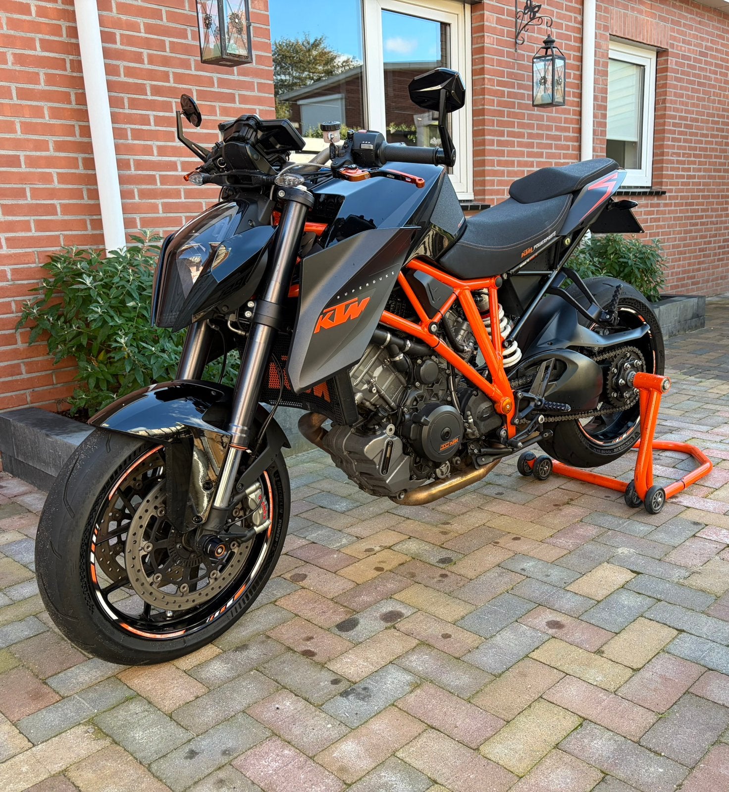 KTM 1290 Super Duke R