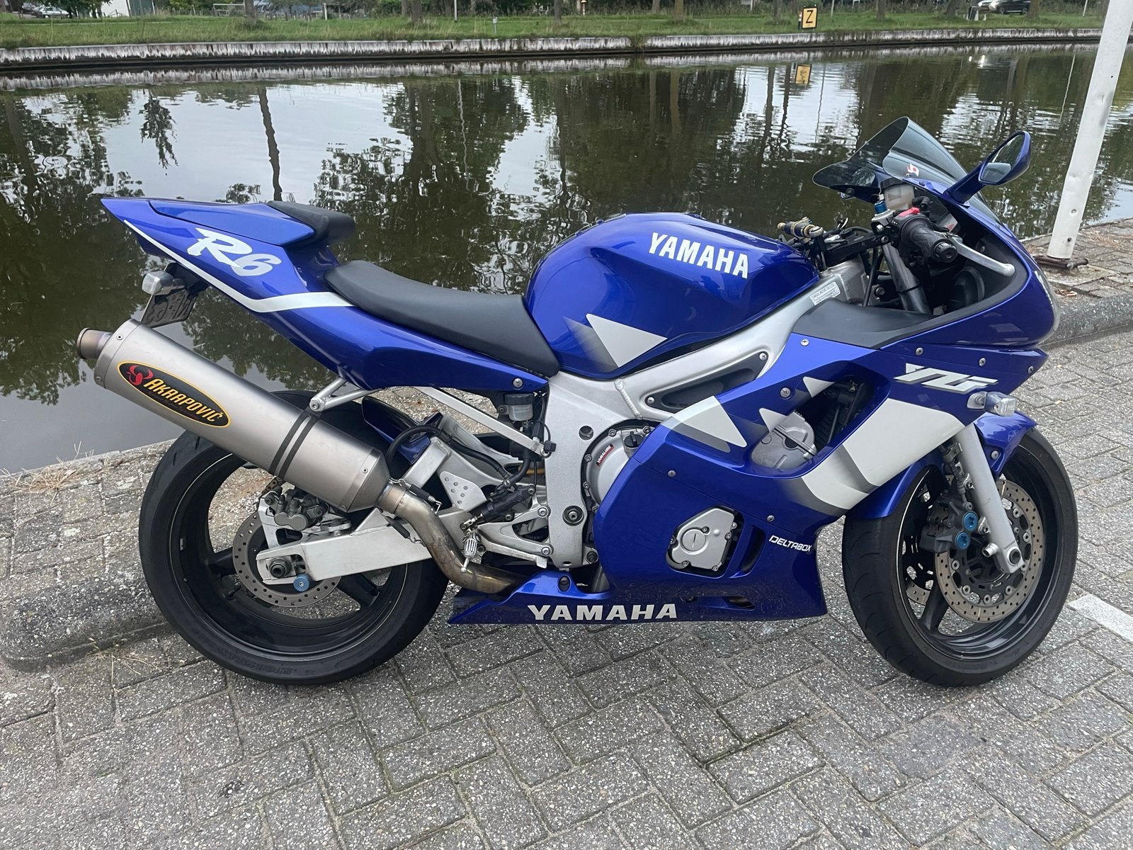 Yamaha YZF-R6