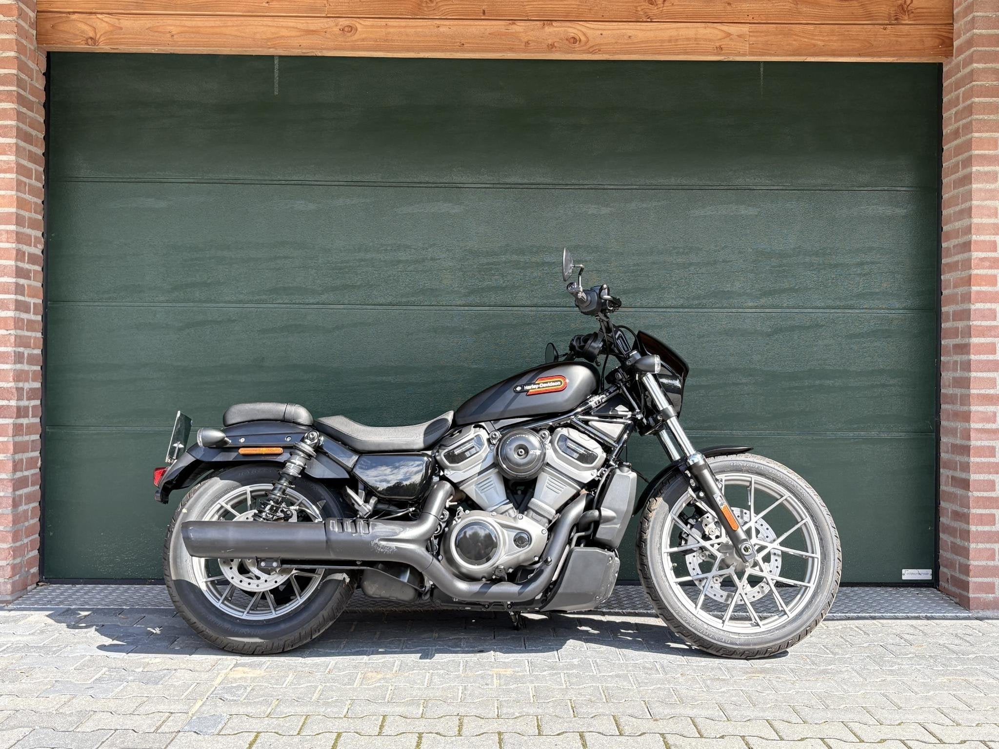 Harley-Davidson RH975S Nightster Special