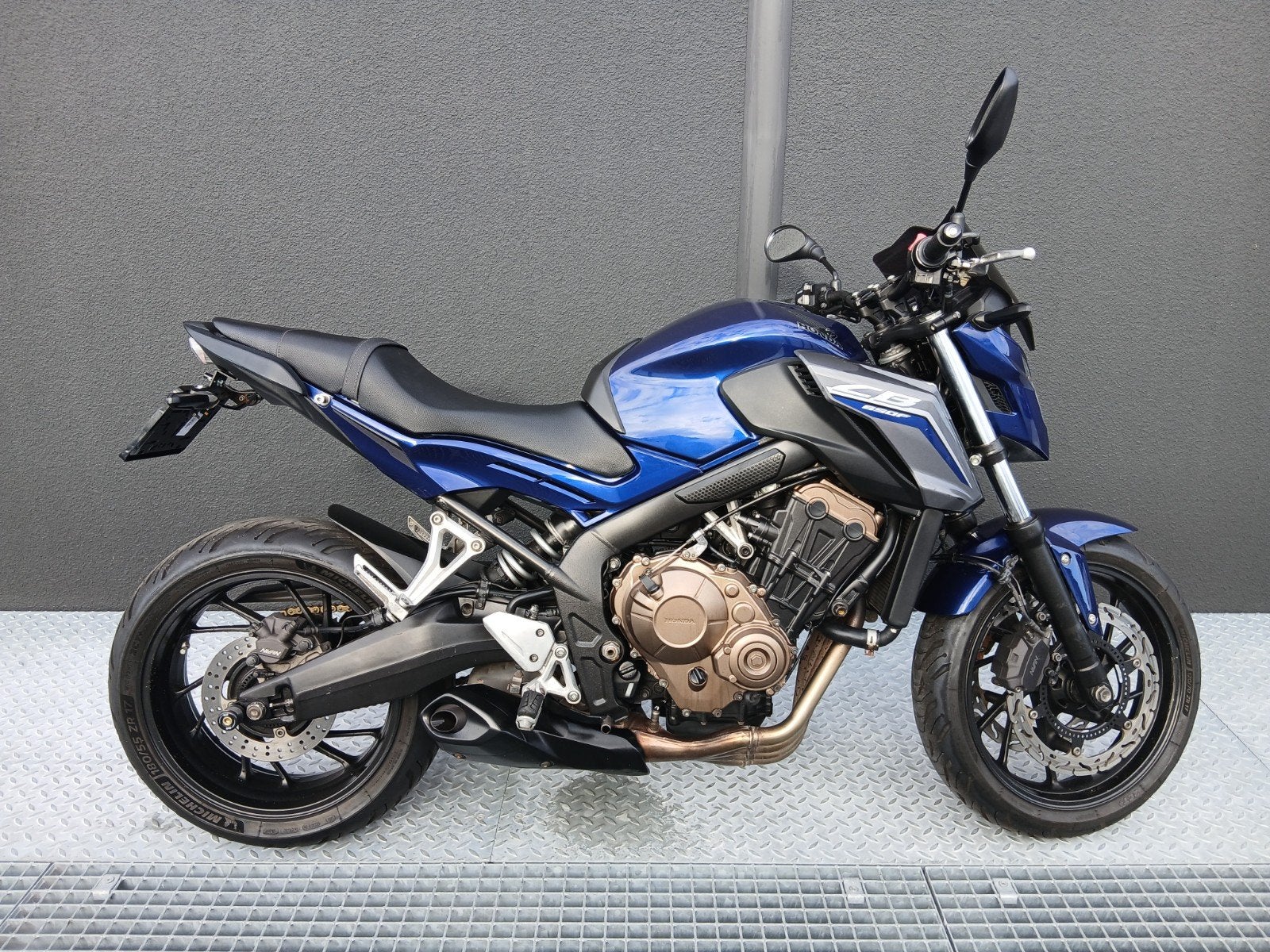 Honda CBF 650