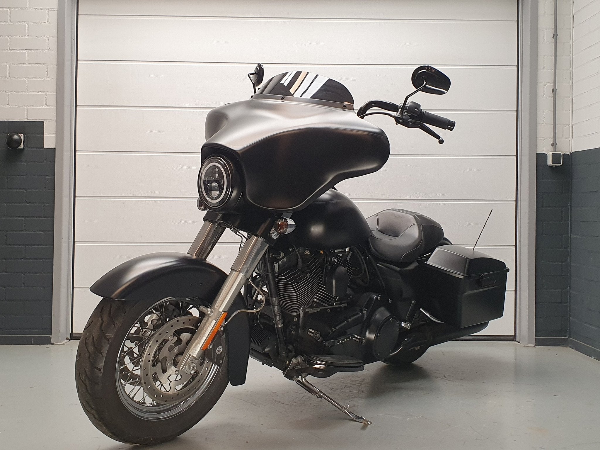 Harley-Davidson FLHXST Street Glide ST