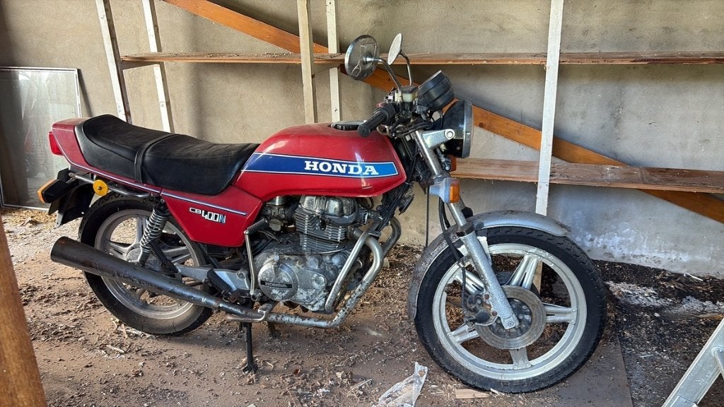 Honda CB 400
