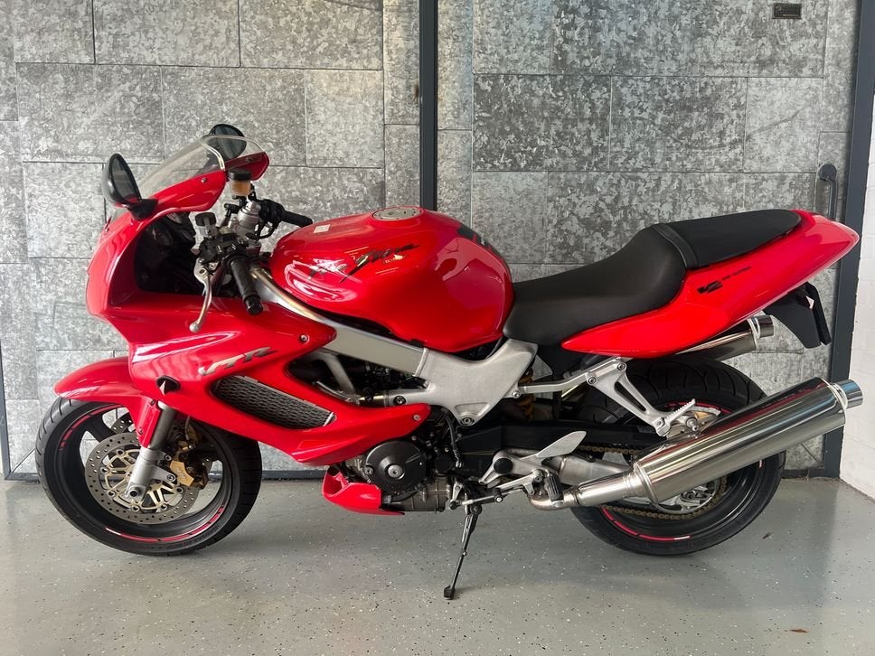 Honda VTR 1000F Firestorm