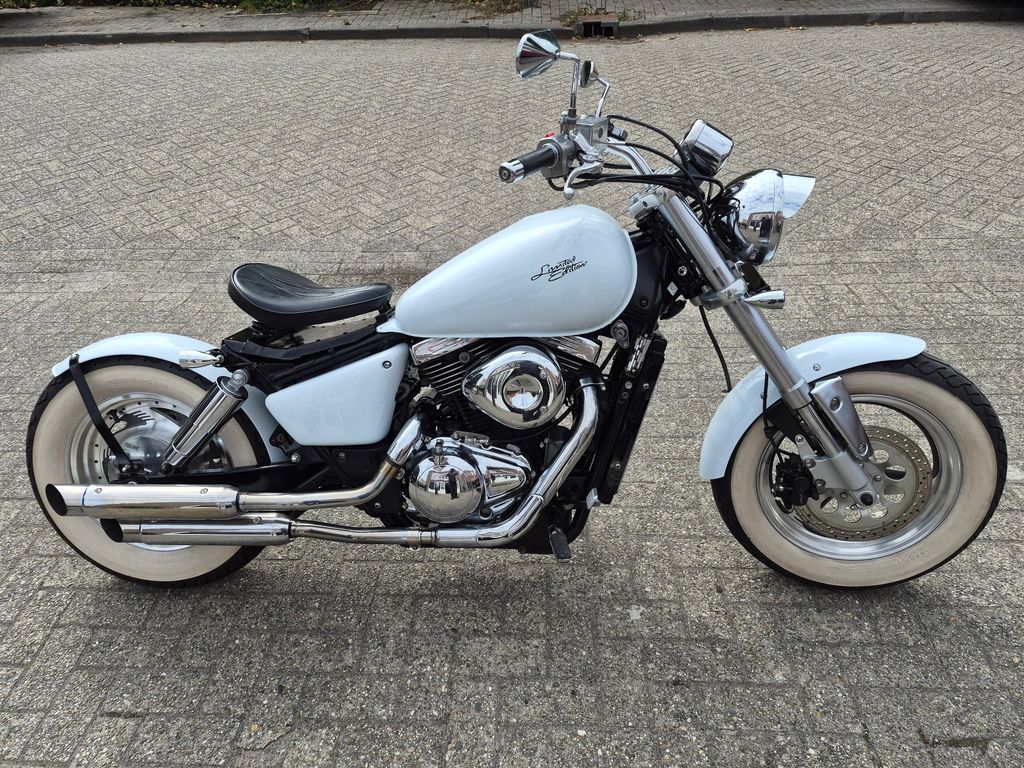 Suzuki VZ 800 Marauder