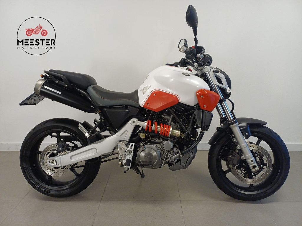 Yamaha MT-03
