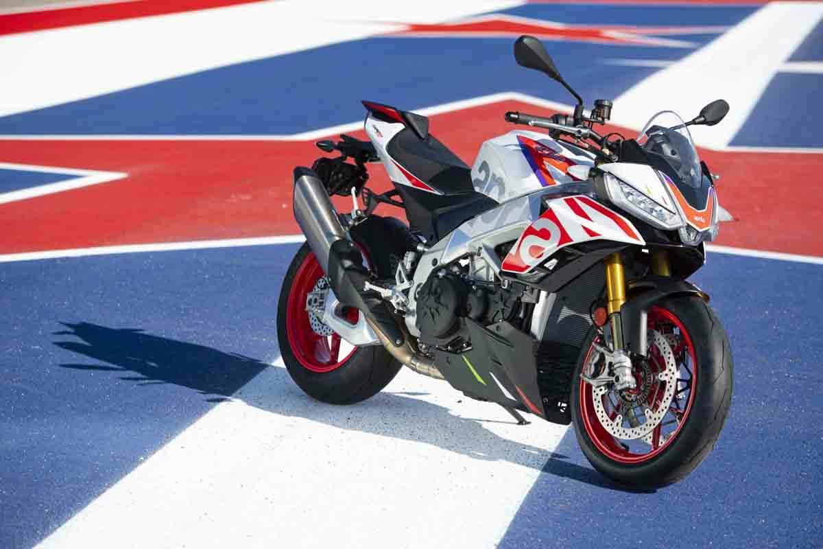APRILIA Tuono V4 1100 Factory