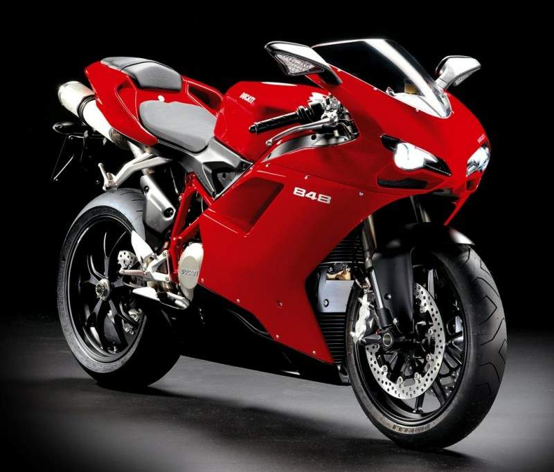 DUCATI 848