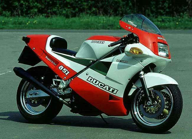 DUCATI 851 Strada