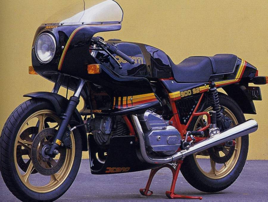 DUCATI 900 S2