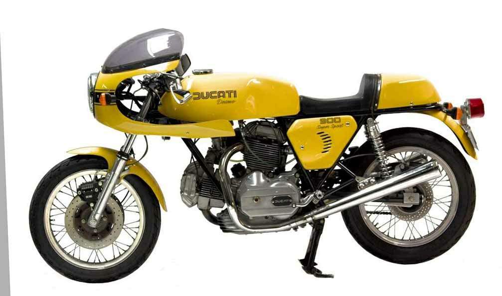DUCATI 900 SS