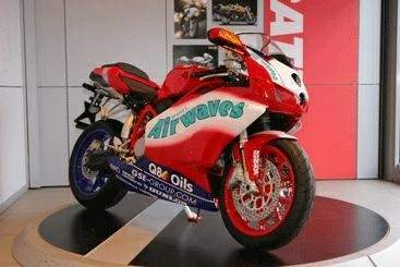 DUCATI 999