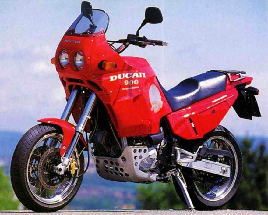 DUCATI E900