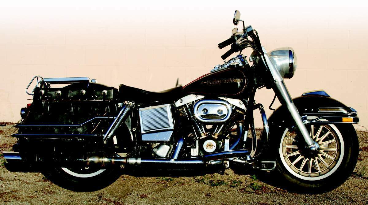 HARLEY-DAVIDSON FLHTC Electra Glide Classic