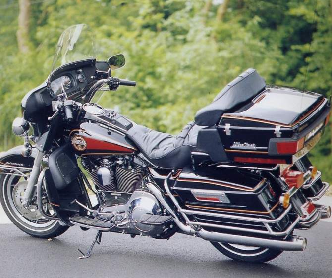 HARLEY-DAVIDSON FLHTCUI Electra Glide Ultra Classic