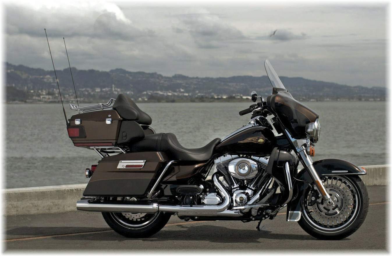 HARLEY-DAVIDSON FLHTK Electra Glide Ultra Limited