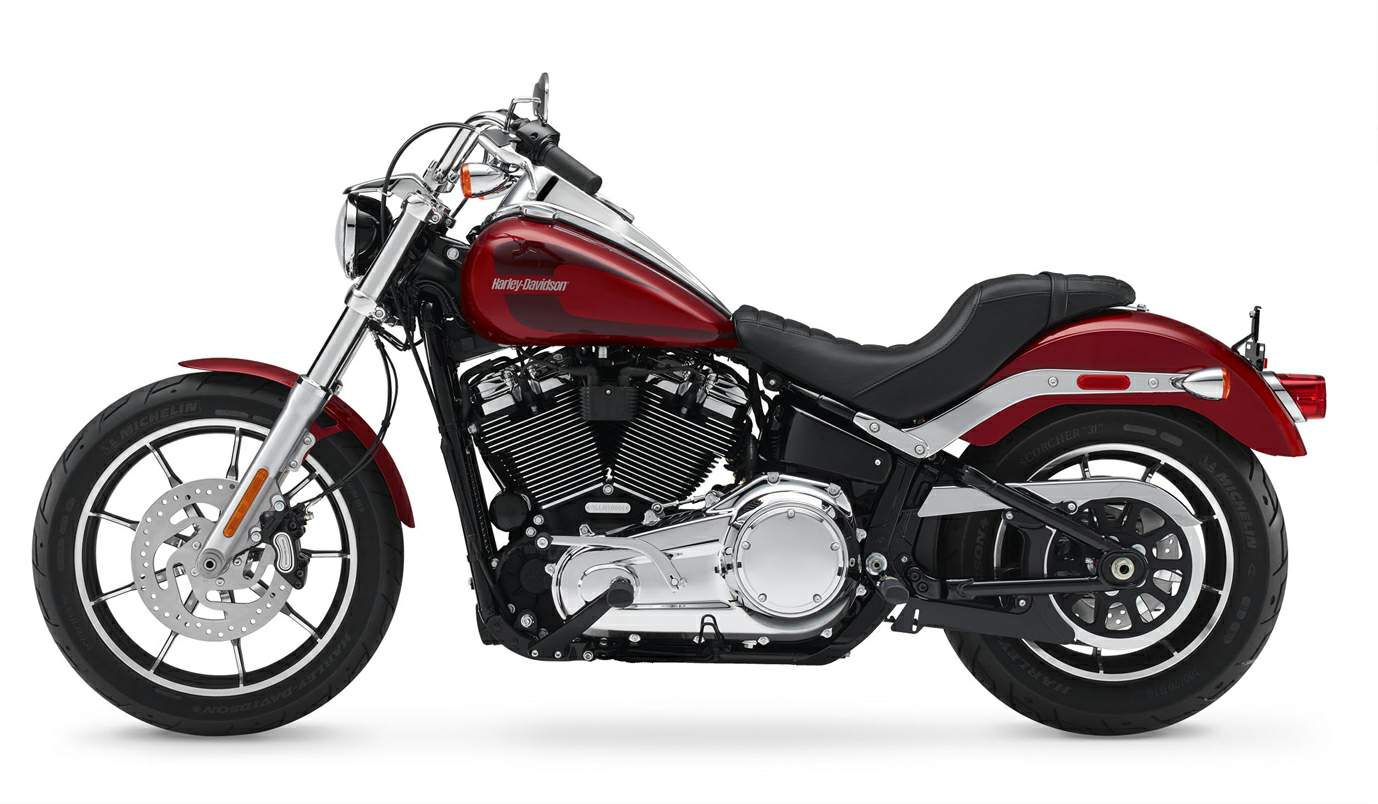 HARLEY-DAVIDSON Softail Low Rider
