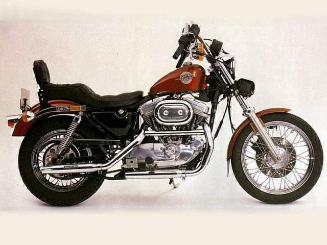 HARLEY-DAVIDSON XLH 883 Sportster Hugger
