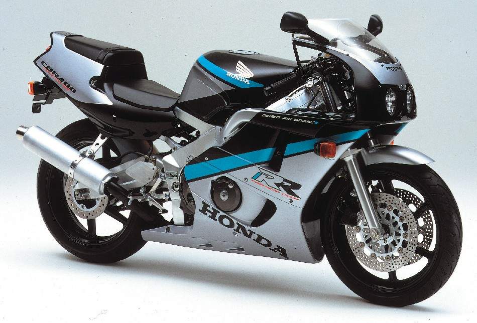 HONDA CBR 400RR