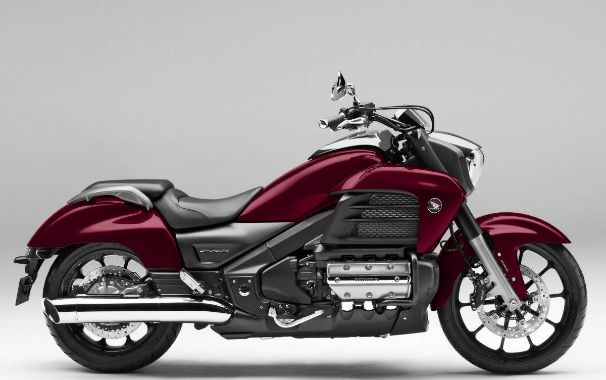 HONDA GL 1800 Gold Wing F6C Valkyrie