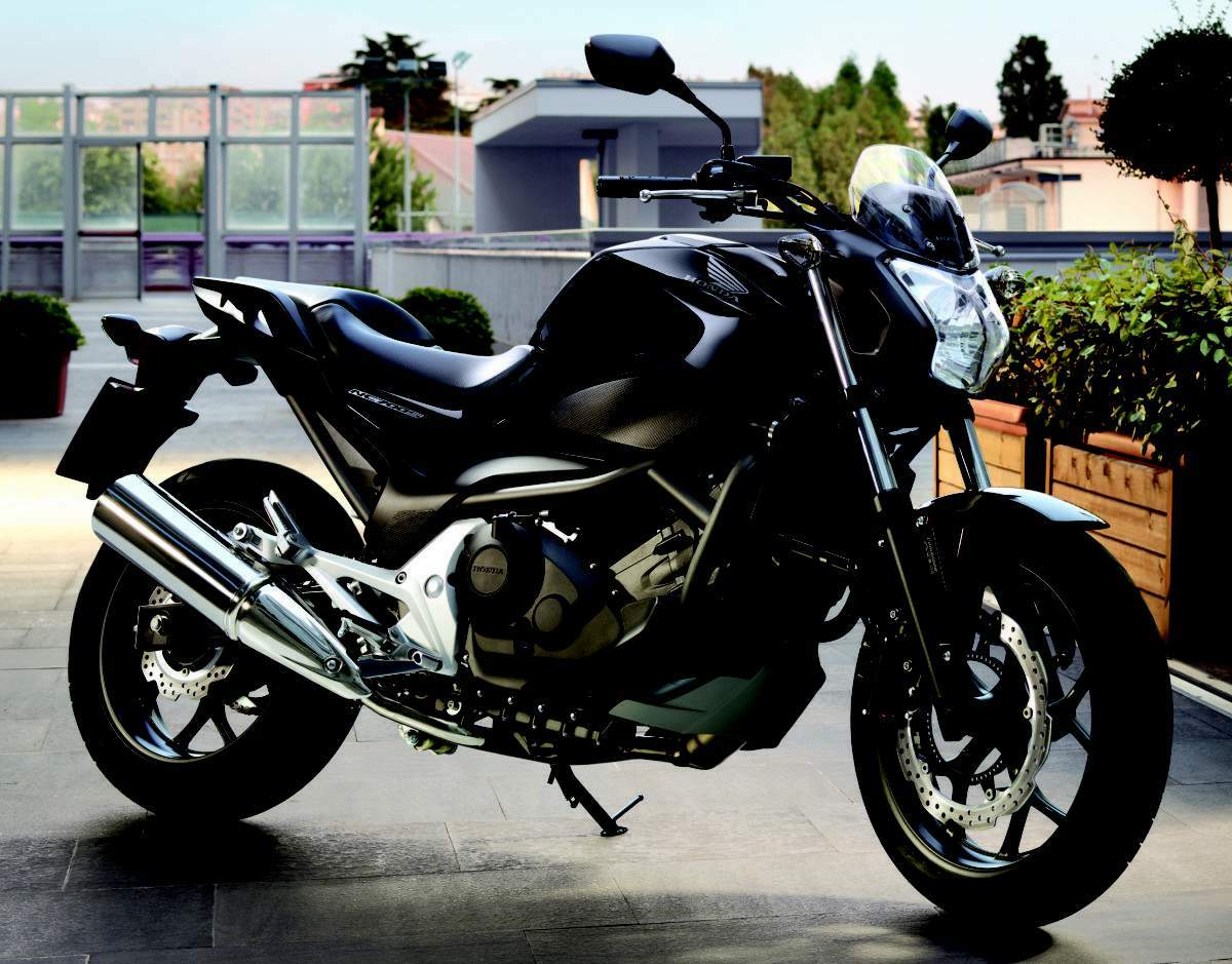 HONDA NC 700S DCT