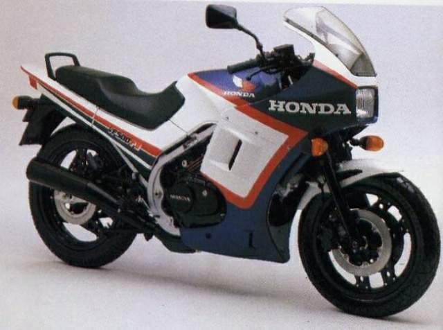 HONDA VF 500F2