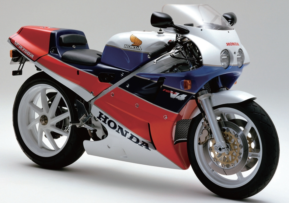 HONDA VFR 750R