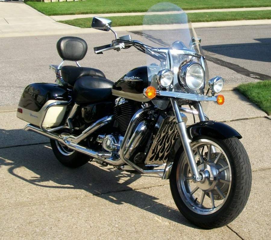 HONDA VT 1100C3 Shadow Aero
