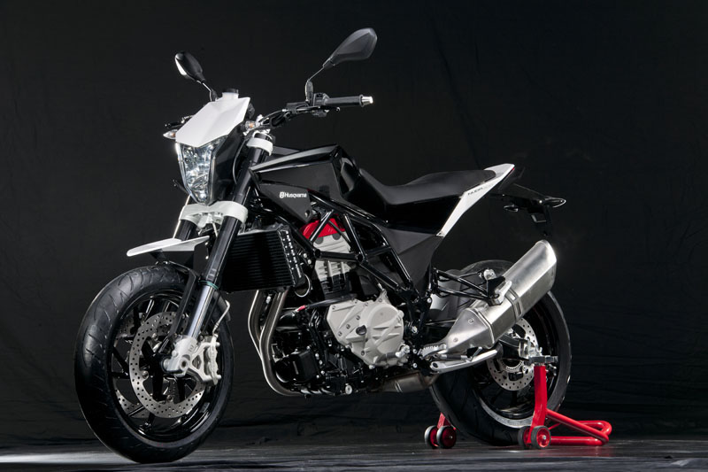 HUSQVARNA Nuda 900