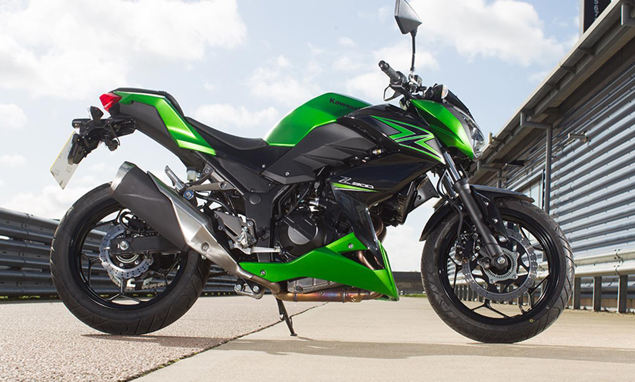 KAWASAKI Z300