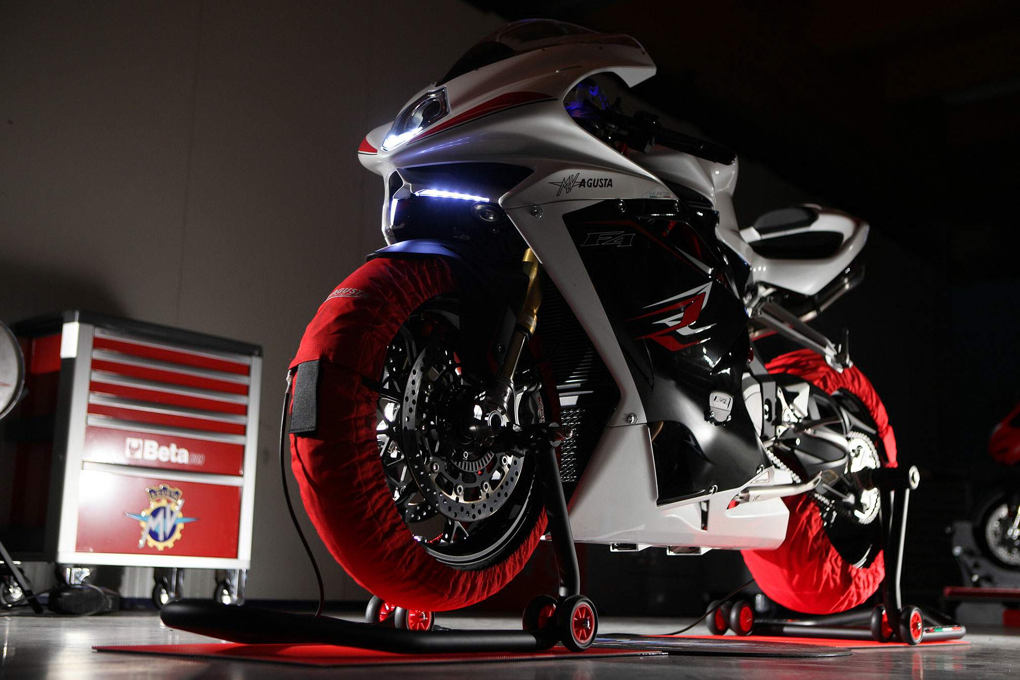 MV AGUSTA F4RR