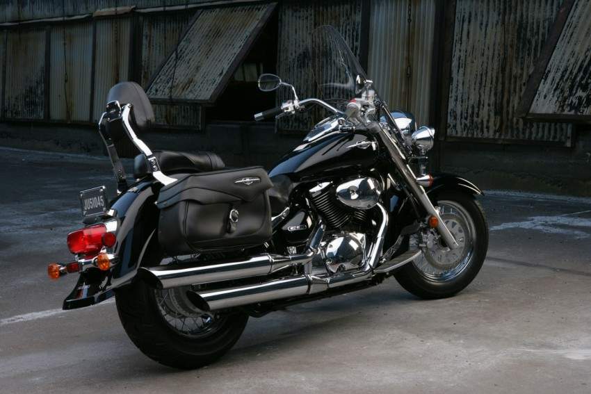 SUZUKI Intruder C800