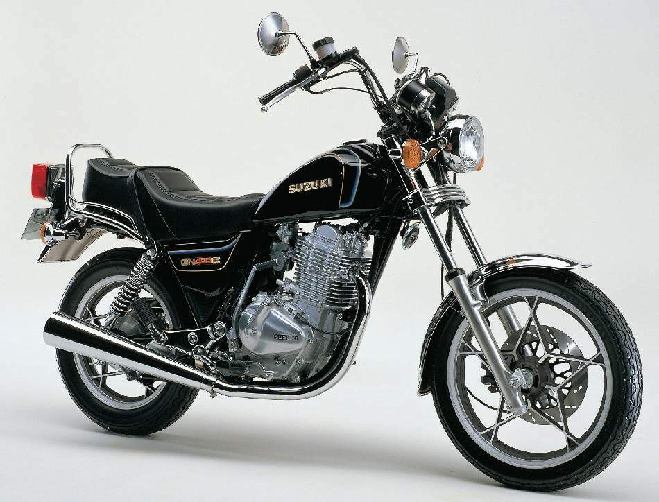 SUZUKI GN 400E