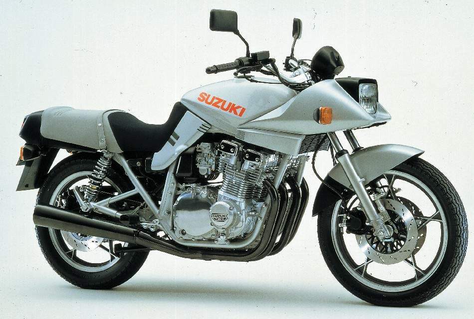 SUZUKI GSX 750S